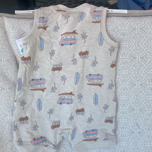 Carter's Beige and Cream Baby Romper Set size 3 Months You will get both - Picture 8 of 8